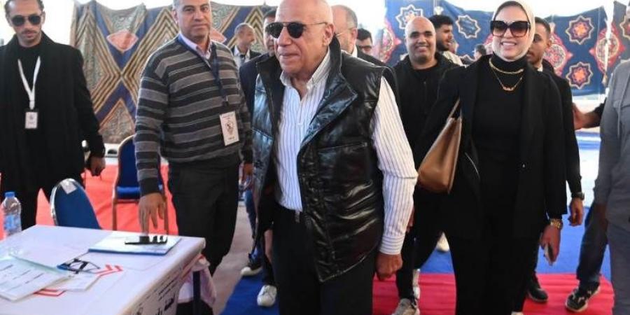 حسين لبيب يبلغ مجلس الزمالك بإلغاء جلسة مناقشة أوضاع فريق الكرة