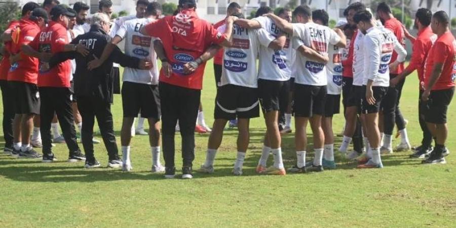منتخب مصر المشارك في كأس العرب يواجه الجزائر في مباراتين وديتين