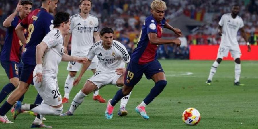 بث مباشر مباراة ريال مدريد 2-1 برشلونة في كلاسيكو الدوري الإسباني "فيديو"
