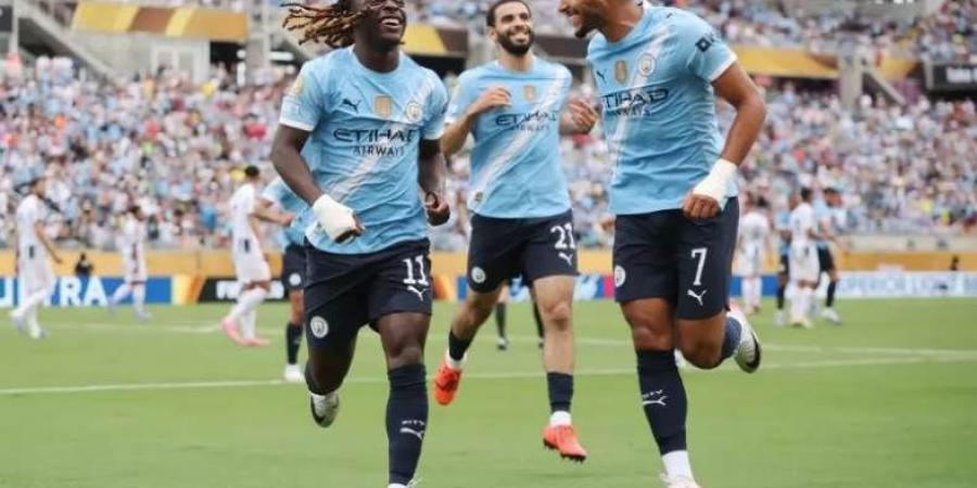 مرموش على مقاعد بدلاء مانشستر سيتي أمام بورنموث