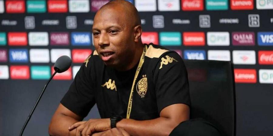 النقاش: "زياش لديه روح عائلية ولن يواجه أي صعوبة في التأقلم مع اللاعبين"