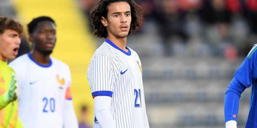 في انتظار حسم مستقبله الدولي.. بوعدي يسجل حضوره مجددا في قائمة منتخب فرنسا للشباب