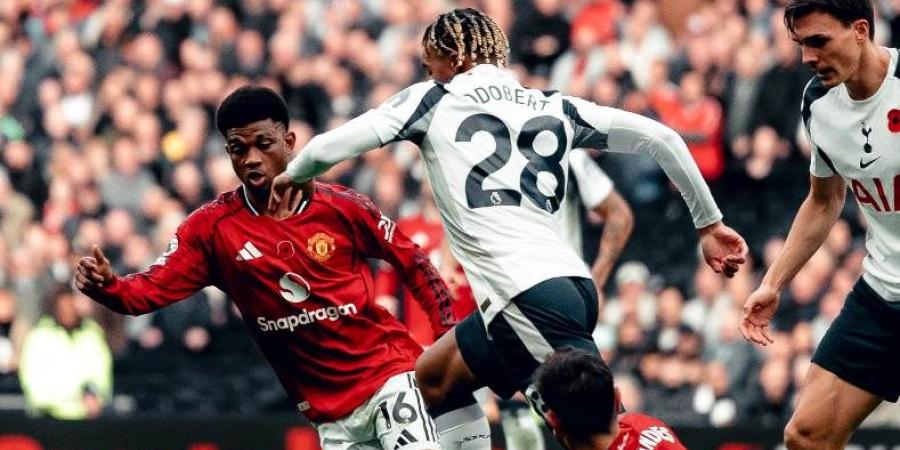 مانشستر يونايتد يخطف تعادلًا قاتلًا أمام توتنهام في الدوري الإنجليزي