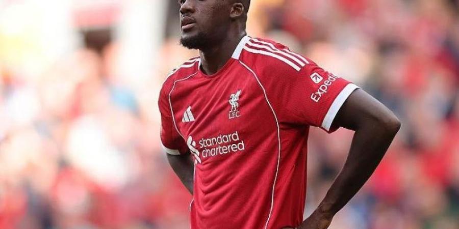 يوفنتوس يدخل في صراع ضم كوناتي مدافع ليفربول