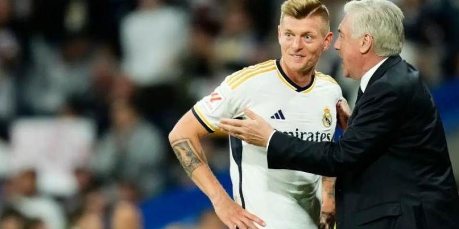 كروس: أنشيلوتي أفضل مدرب لعبت تحت قيادته