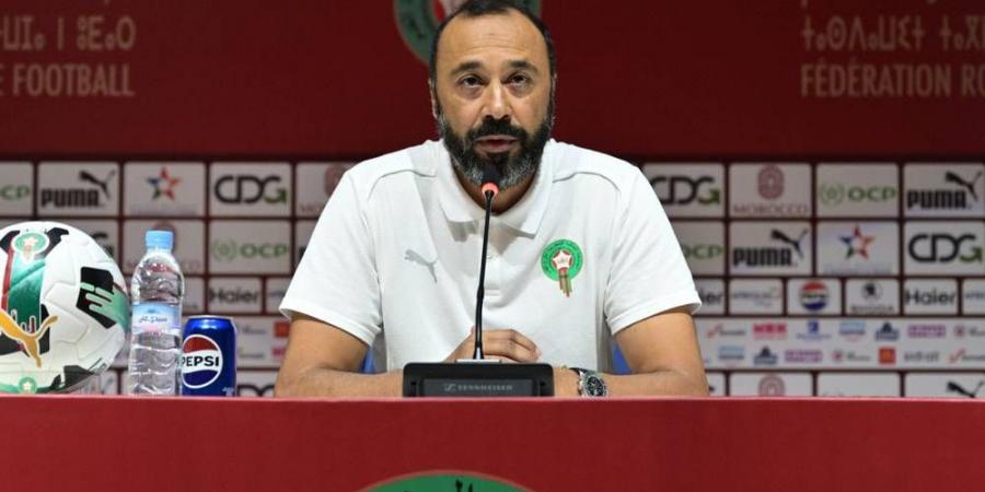 السكتيوي يسقط أسماء ثلاثة لاعبين من قائمة المنتخب الرديف في كأس العرب بعد مشاركتهم في المعسكر الأخير الأسبوع الماضي