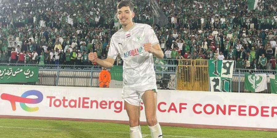 عبد الرحيم دغموم يوجه رسالة غامضة بعد استبعاده من قائمة منتخب الجزائر