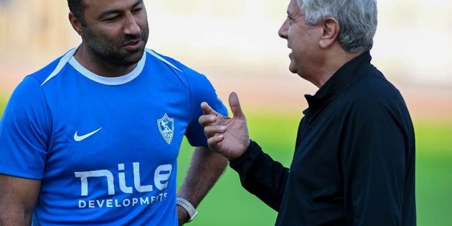 تفاصيل جلسة أحمد عبد الرؤوف مع لاعبي الزمالك قبل المران