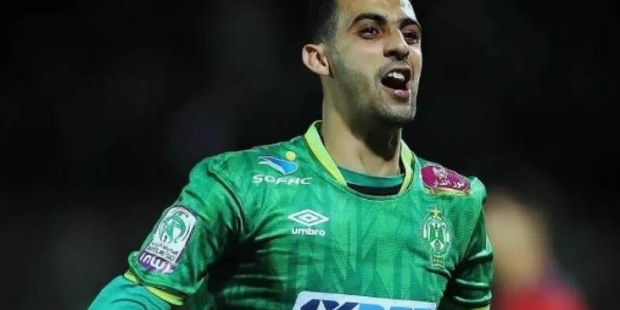 الأهلي يدخل على الخط لضم يوسف بلعمري بعد تعثر مفاوضاته مع الرجاء