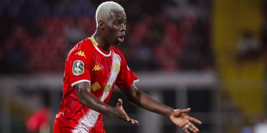 الوداد: "حالة عزيز كي مستقرة بعد إصابته على مستوى الرأس وسيظل تحت المراقبة الطبية لمدة 24 ساعة"