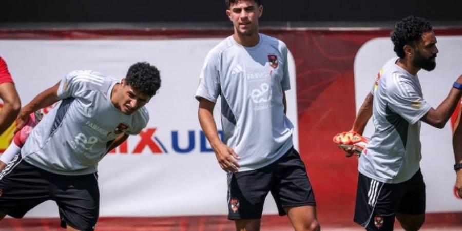 توروب يمنح لاعبي الأهلي المستبعدين من رحلة المغرب راحة 5 أيام