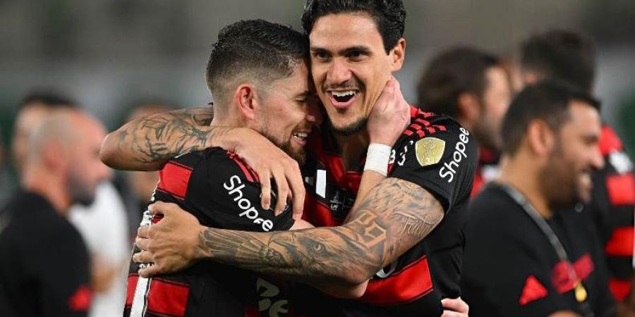 فلامنجو يتوج بكوبا ليبرتادوريس بالفوز على بالميراس ويقترب من مواجهة بيراميدز