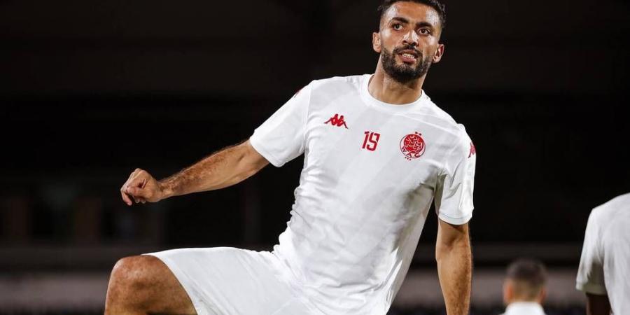 الهنوري يثير قلق الوداديين بعد ظهوره بالعُكّازات الطبية قبل مباراة المنتخب الرديف وجزر القمر