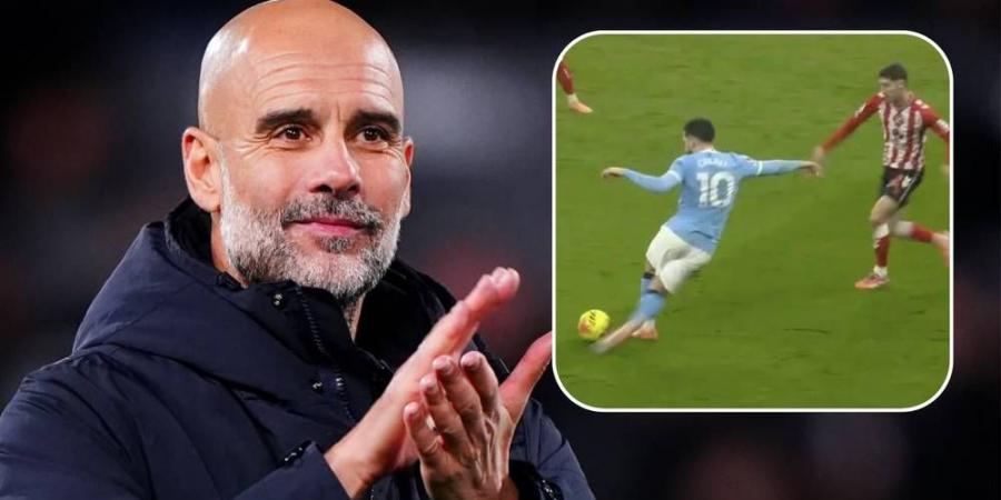 غوارديولا عن تمريرة شرقي: "حتى ميسي أفضل لاعب في التاريخ لم أشاهده يقوم بهذه الحركة"