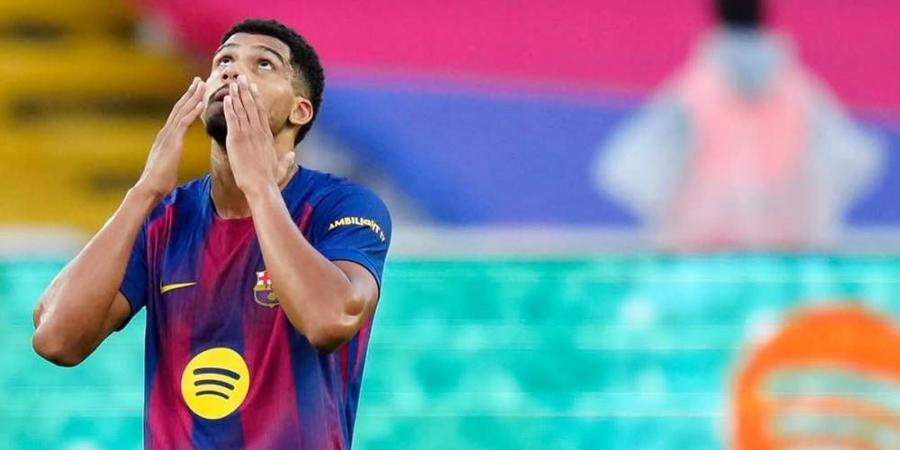 أراوخو يسافر إلى تل أبيب (فلسطين المحتلة) في رحلة دينية وروحية لاستعادة توازنه النفسي