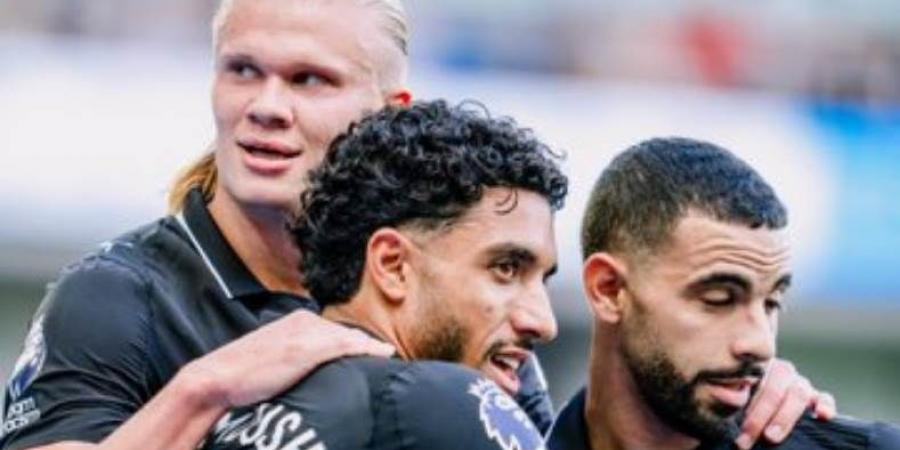 تشكيل مانشستر سيتي المتوقع لمواجهة كريستال بالاس وموقف عمر مرموش