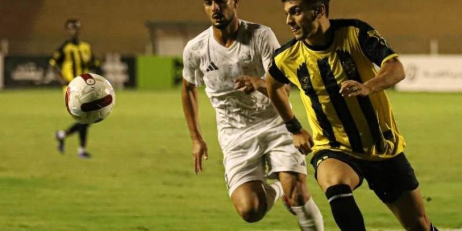 المصري ومودرن سبورت يتنافسان على ضم إسلام عبد اللاه مدافع المقاولون العرب "خاص"