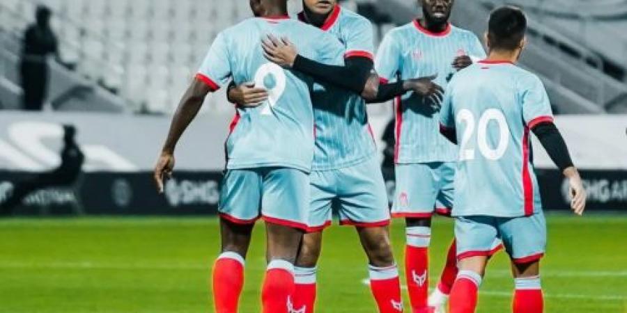 الشباب يسقط أمام الرياض وديًا