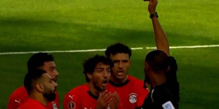 بعد طرد محمد هاني .. تحذير لثنائي منتخب الفراعنة من الغياب أمام أنجولا (لائحة)