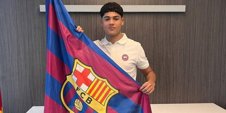 رسميا/ برشلونة يجدد عقد الموهبة المغربية إسماعيل الزياني