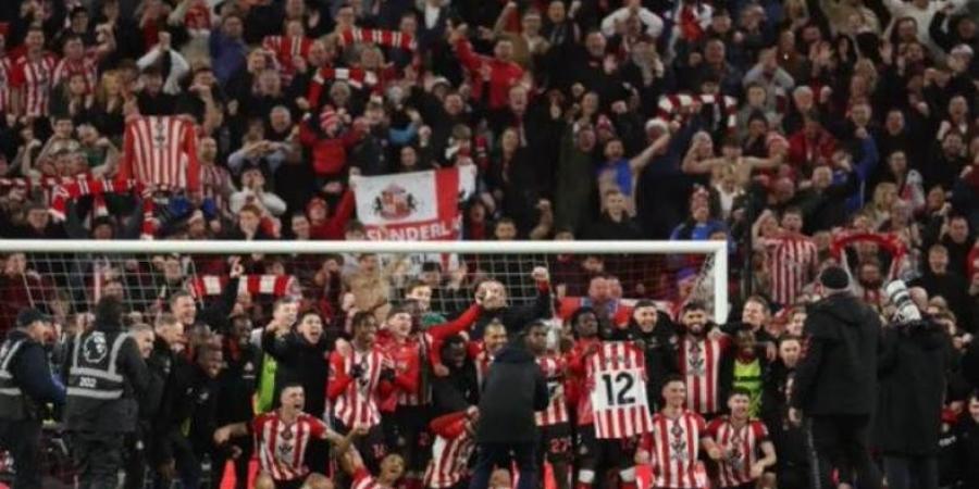 سندرلاند يواصل حلم أوروبا أمام ليدز يونايتد في صدام مرتقب بالدوري الإنجليزي