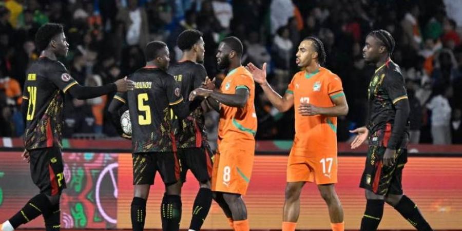 "كاف" يكشف كيفية فك الاشتباك بين الكاميرون وكوت ديفوار في صدارة المجموعة بأمم إفريقيا