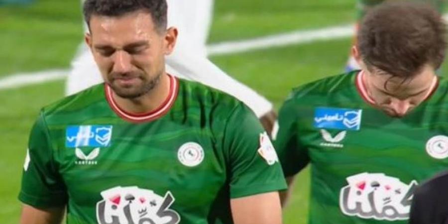 دموع كوكا تُقلق الاتفاق رغم الفوز على الأخدود في الدوري السعودي