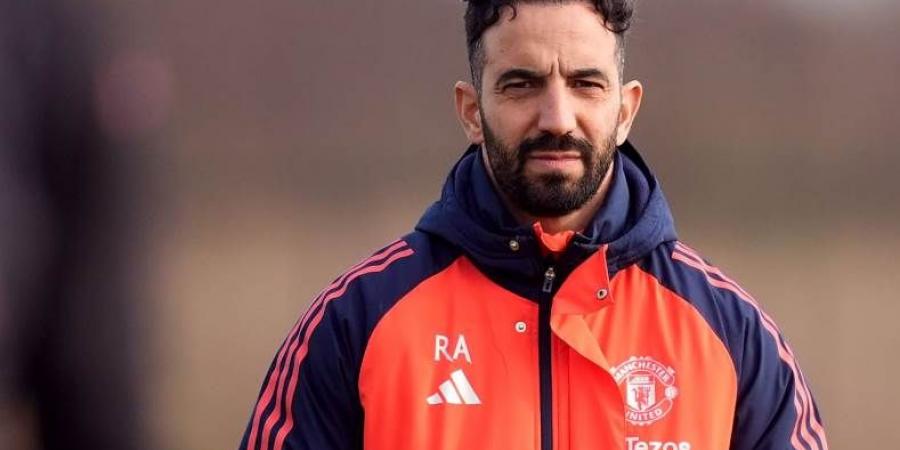 مانشستر يونايتد يُعلن رسميًا رحيل روبن أموريم من تدريب الفريق