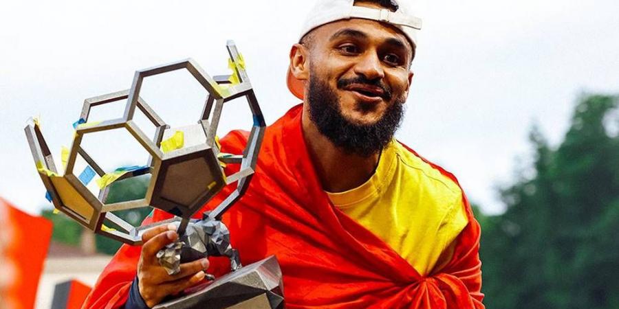 سان جيلواز يعلن إنهاء تعاقده مع بوفال بالتراضي