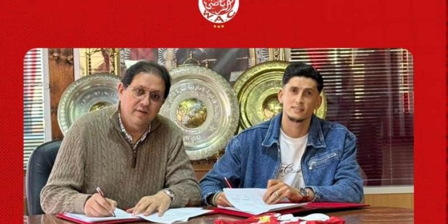 تأكيدًا لـ كورة بلس.. الوداد المغربي يعلن ضم صلاح مصدق رسميًا