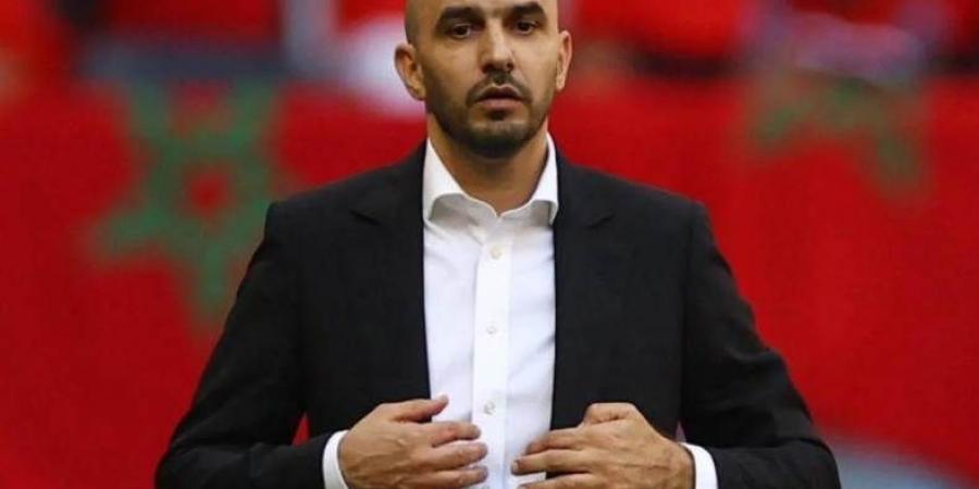 الركراكي: نربح في الملعب لا بـ"التحكيم".. واكتساح الكاميرون أكبر دليل