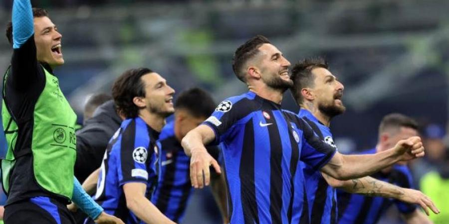 إنتر ميلان في صدام قوي ضد نابولي بالدوري الإيطالي