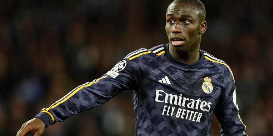 ريال مدريد يفتقد ميندي في نهائي السوبر الإسباني