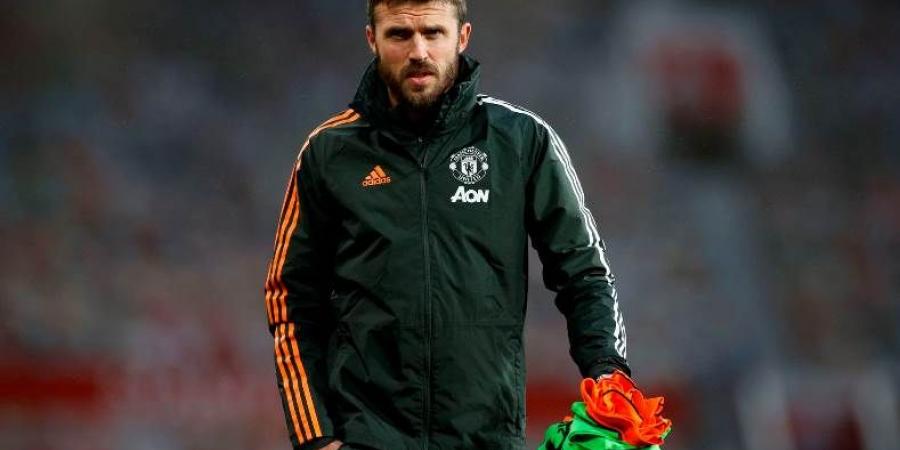 مانشستر يونايتد يتوصل لاتفاق مع مايكل كاريك لقيادة تدريب الفريق