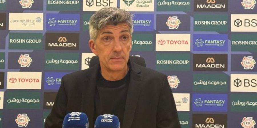 ألغواسيل: أهدي الفوز على نيوم لجماهير الشباب