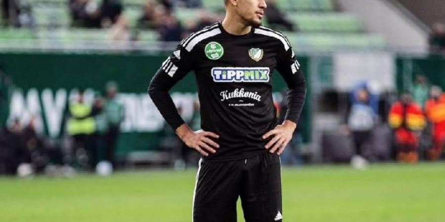 كورة بلس يكشف موقف الأهلي من المهاجم الجزائري نذير بوعلي