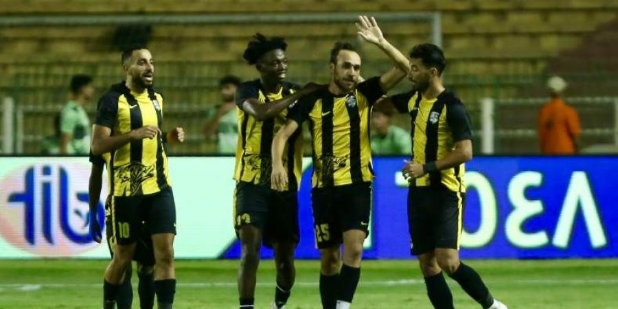 مباراة المقاولون العرب وسموحة بالجولة الـ13 من دوري نايل