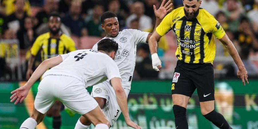 تشكيل الاتحاد أمام القادسية بدوري روشن.. بنزيما يقود الهجوم