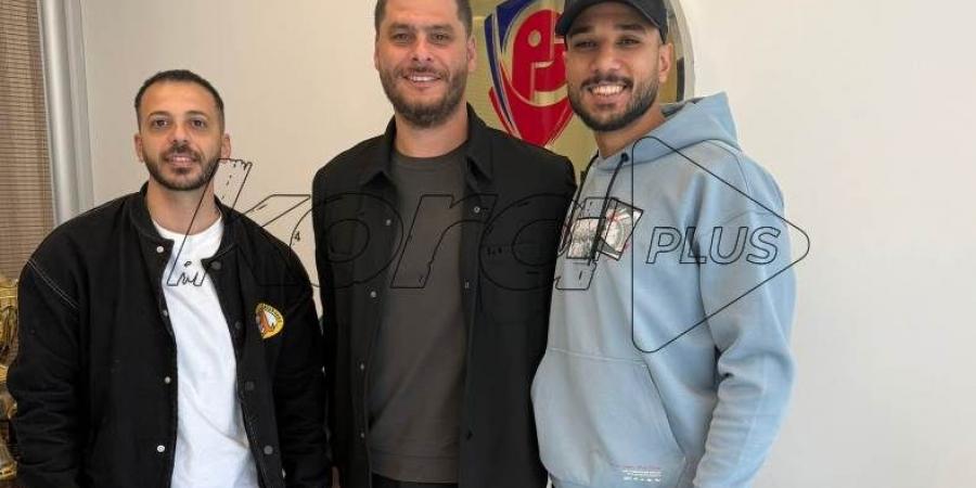 هادي رياض يبدأ مشواره مع الأهلي بعد تسلم الاستغناء من بتروجت