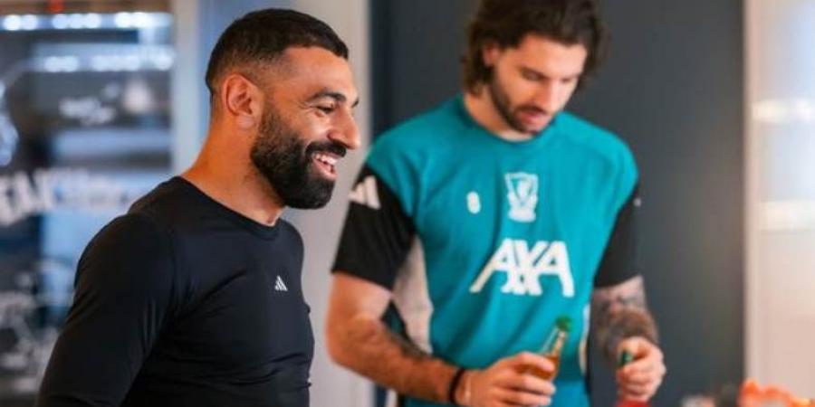 ثورة تشابي ألونسو في ليفربول تهدد برحيل محمد صلاح - تقارير