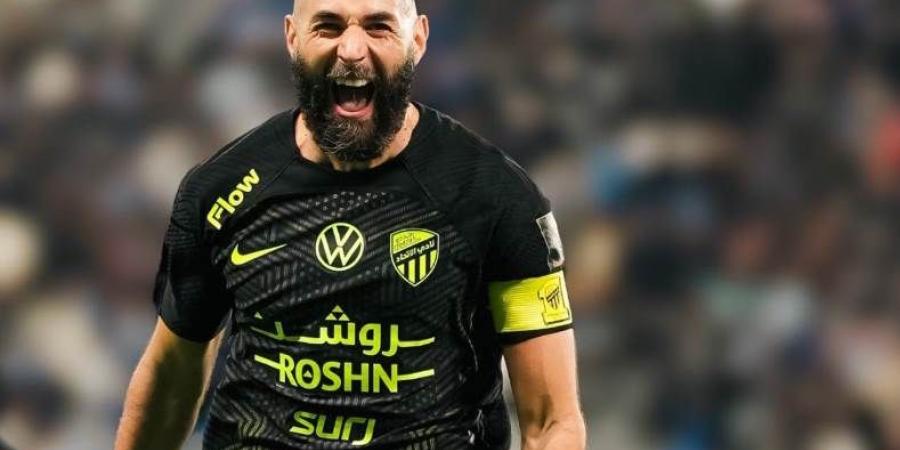 الاتحاد يوقف صفقاته مع الشباب ويُلغي إعارة صالح الشهري بسبب أزمة بنزيما