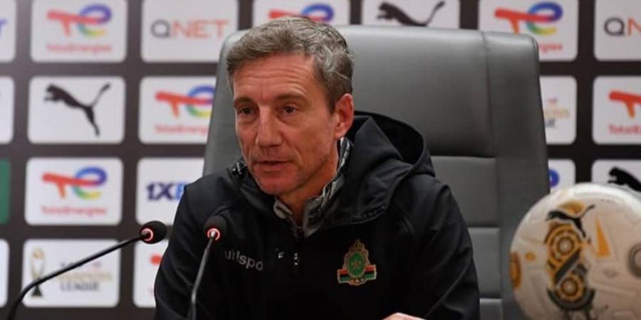 سانتوس يرفض التعليق على لقطة بوريكة: "أنا هنا لأتحدث عن المباراة وهذه الأمور لا تهمني!"