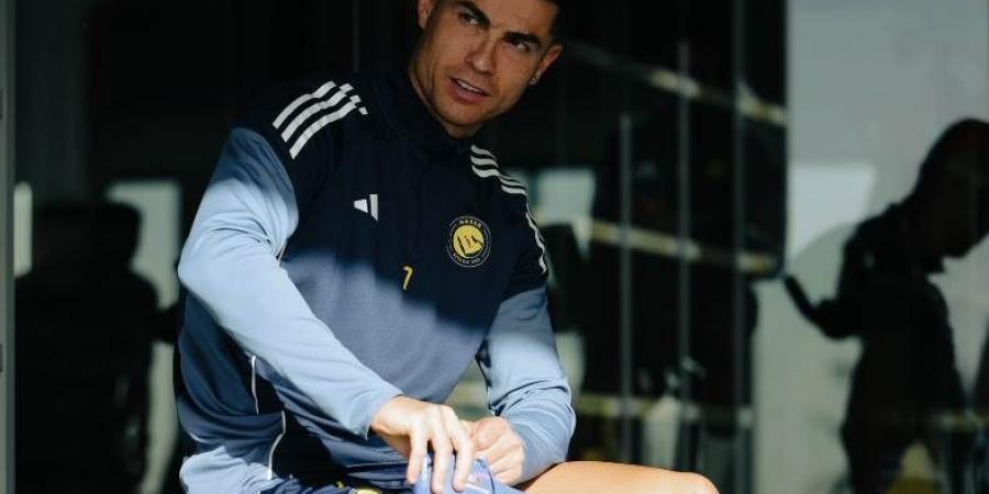 أول الحاضرين للتدريبات.. رونالدو ينهي تمرده في النصر