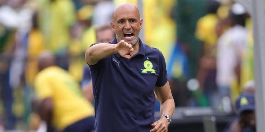 مدرب سانداونز: "في جنوب أفريقيا مسؤولو بعض الأندية يلتقون بالحكام صباح يوم المباراة!"