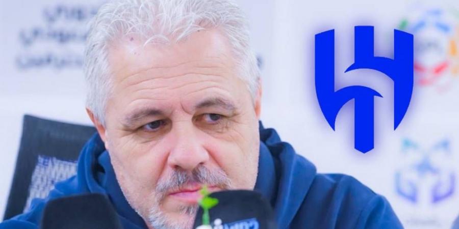 مدرب الأخدود: "الهلال بإمكانه المنافسة على المراكز الـ5 الأولى بدوري أبطال أوروبا لو سمح له 'الفيفا' بالمشاركة"