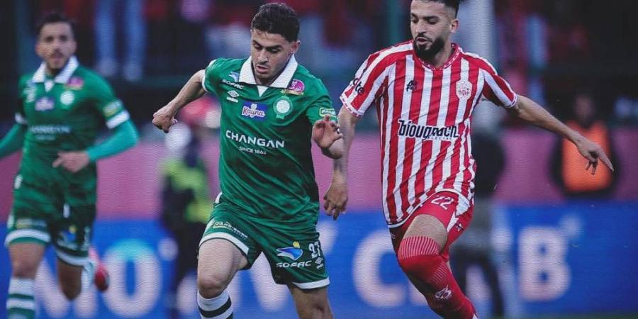 الرجاء يهدر ضربة جزاء ويسقط أمام النادي المكناسي بهدف دون رد