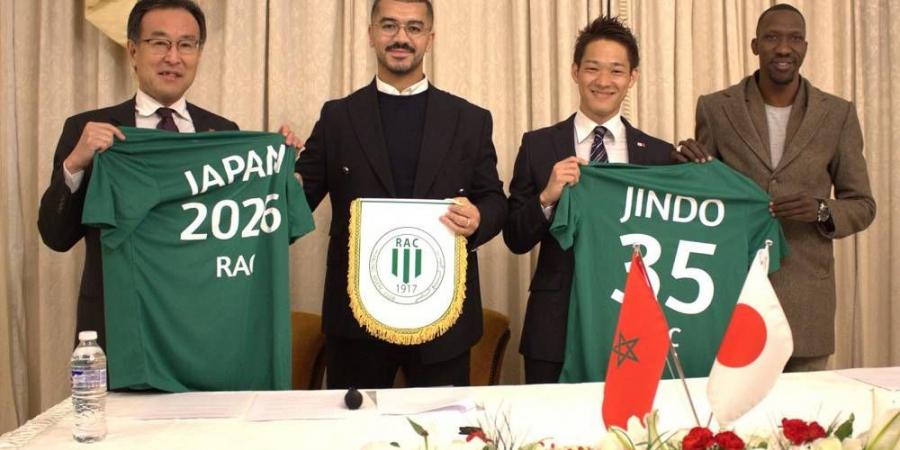 جيندو موريشيتا يوقع في كشوفات الراسينغ الرياضي ويصبح أول لاعب ياباني يحترف كرة القدم في المغرب