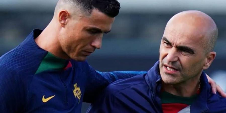 هل سيكون مونديال 2026 الأخير لرونالدو؟ مدرب البرتغال يطمئن: "كريستيانو يستمتع باللعب ولا يزال في أفضل حالاته"