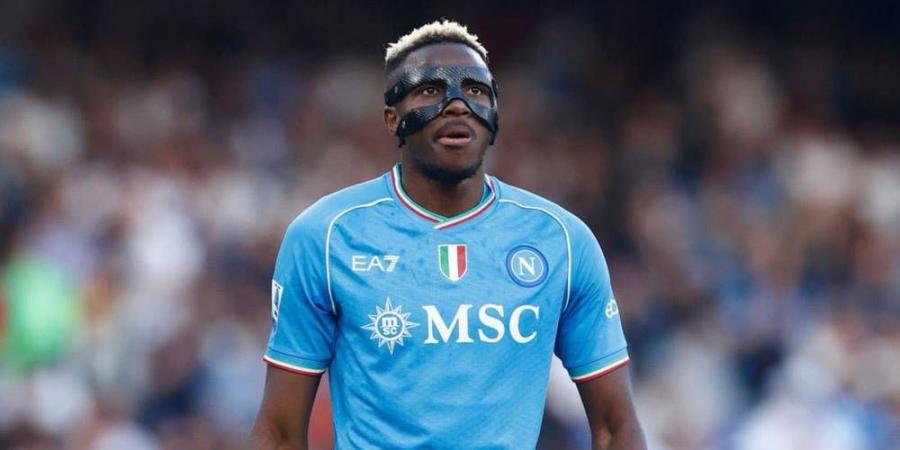 أوسيمين يكشف كواليس خلافه مع نابولي: "عاملوني ككلب ولم أتقبل هذا الأسلوب فأنا لست دمية!"