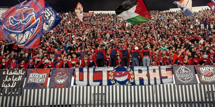 أولترا "شارك" تعلن عدم البشاج في مباراة الوداد بعد مصادرة الباش من طرف السلطات الأمنية